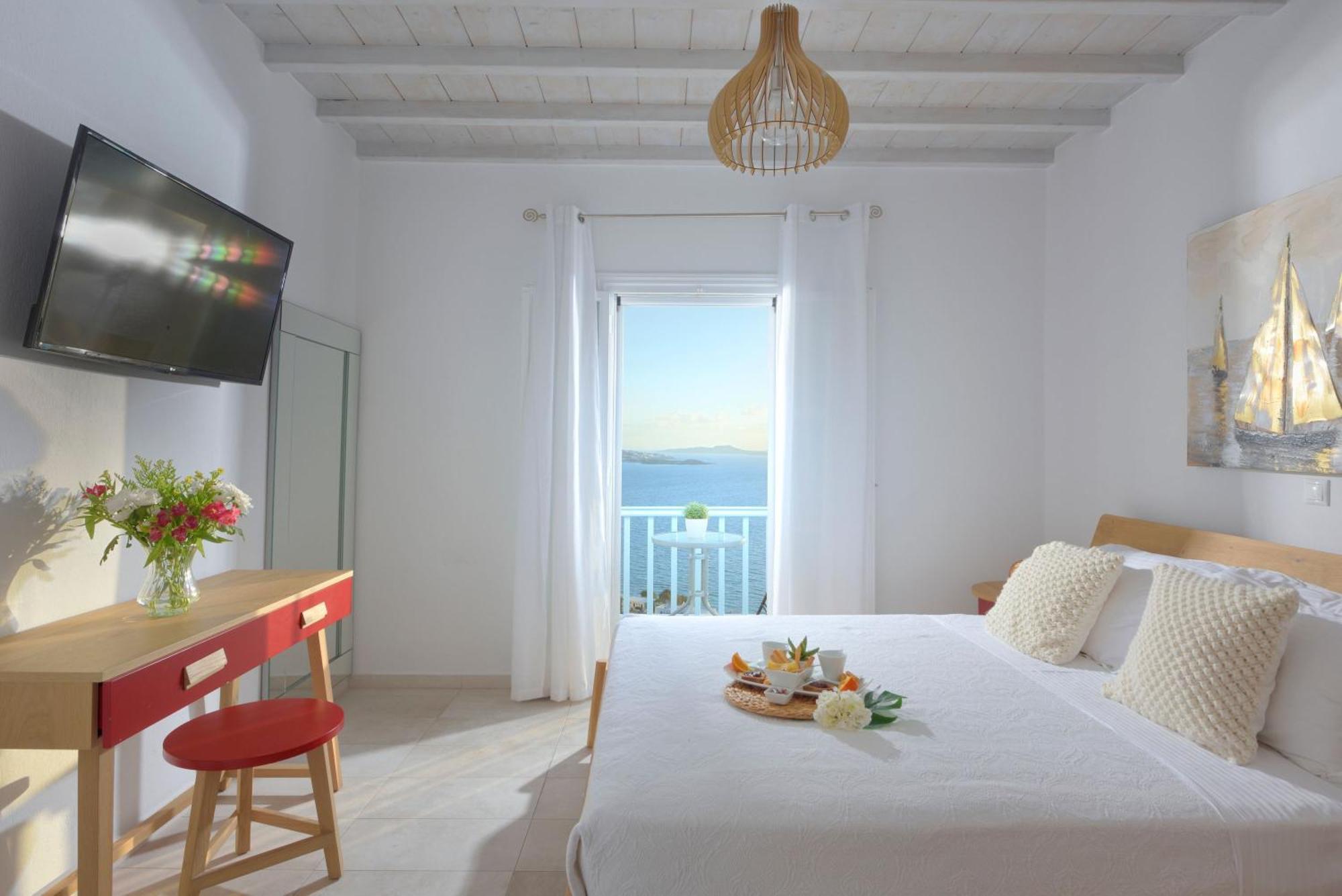 Amelie Mykonos *